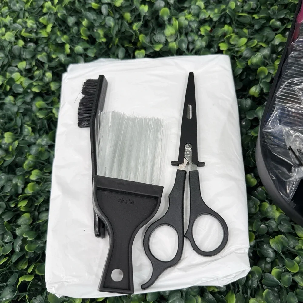 Wahl Corded Clipper Color‎ Pro Complete Hair Cutting Kit Hard Case 79300-1001M